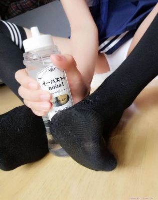 日本岳与胥的理伦片在线观看